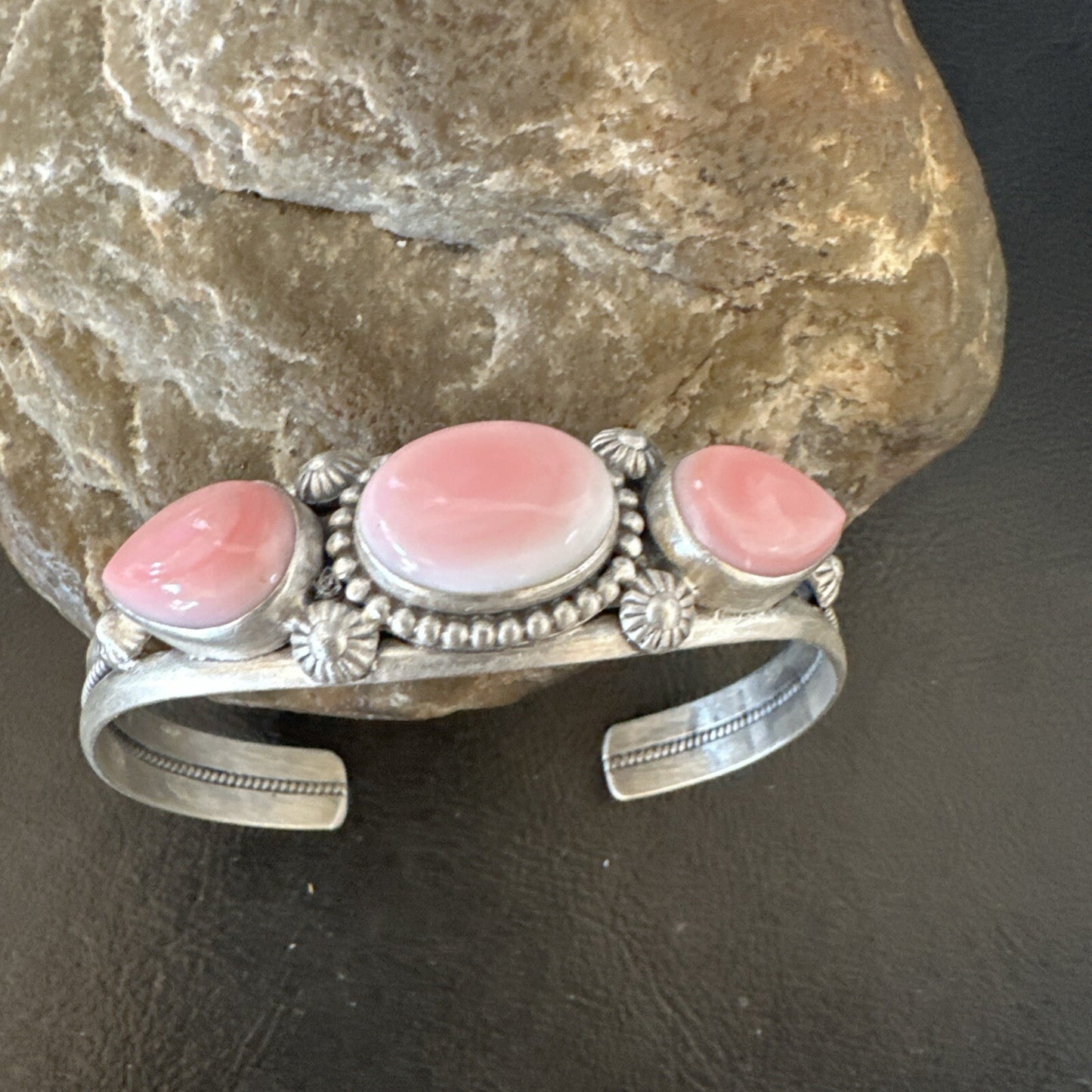 Navajo Pink Conch 3 Stone Sterling Silver Cuff Bracelet 18851