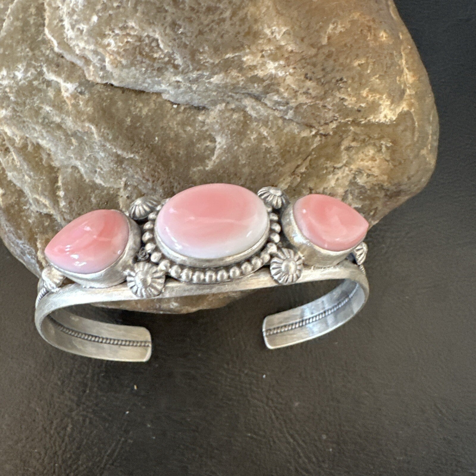 Navajo Pink Conch 3 Stone Sterling Silver Cuff Bracelet 18851