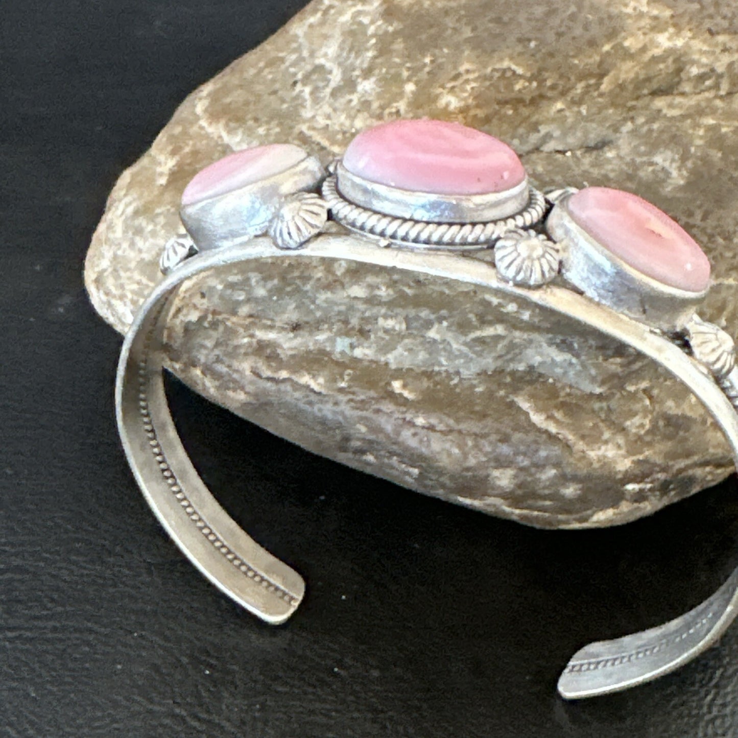Navajo Pink Conch 3 Stone Sterling Silver Cuff Bracelet 18852