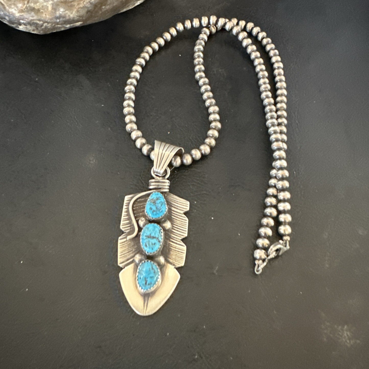 Mens Feather Kingman Turquoise Pendant Navajo Sterling Silver Necklace 17783