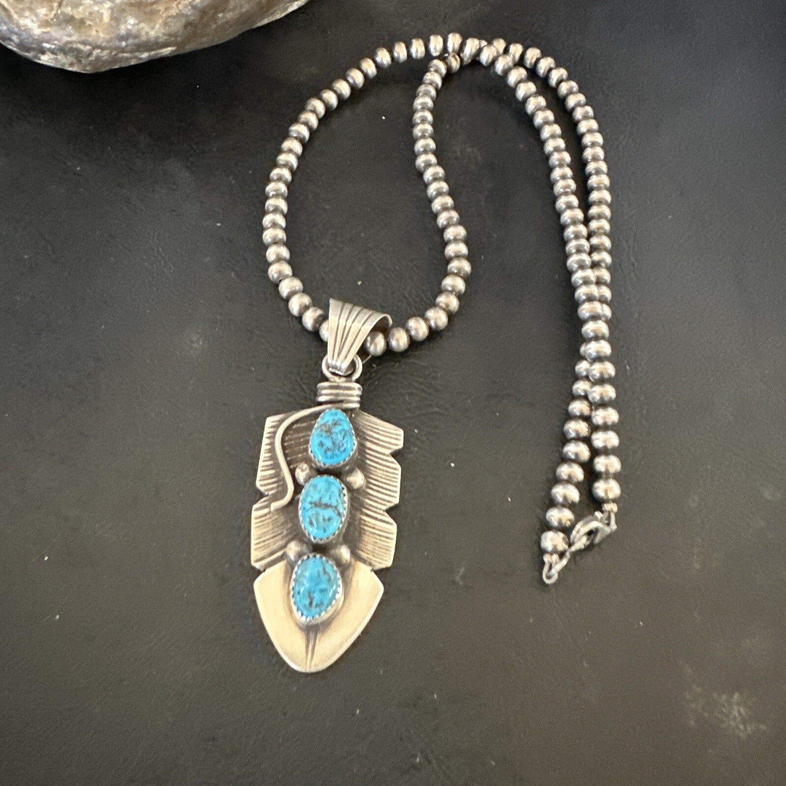 Mens Feather Kingman Turquoise Pendant Navajo Sterling Silver Necklace 17783
