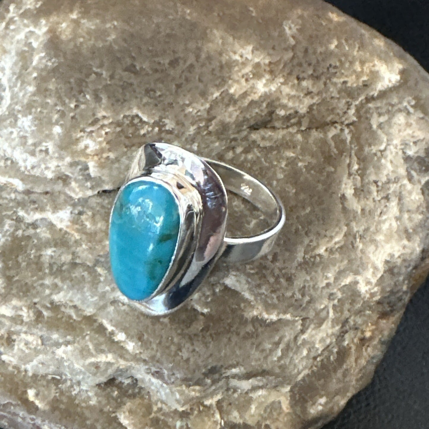 WoMens Sterling Silver Blue Kingman Turquoise Ring Size 8.5 17728