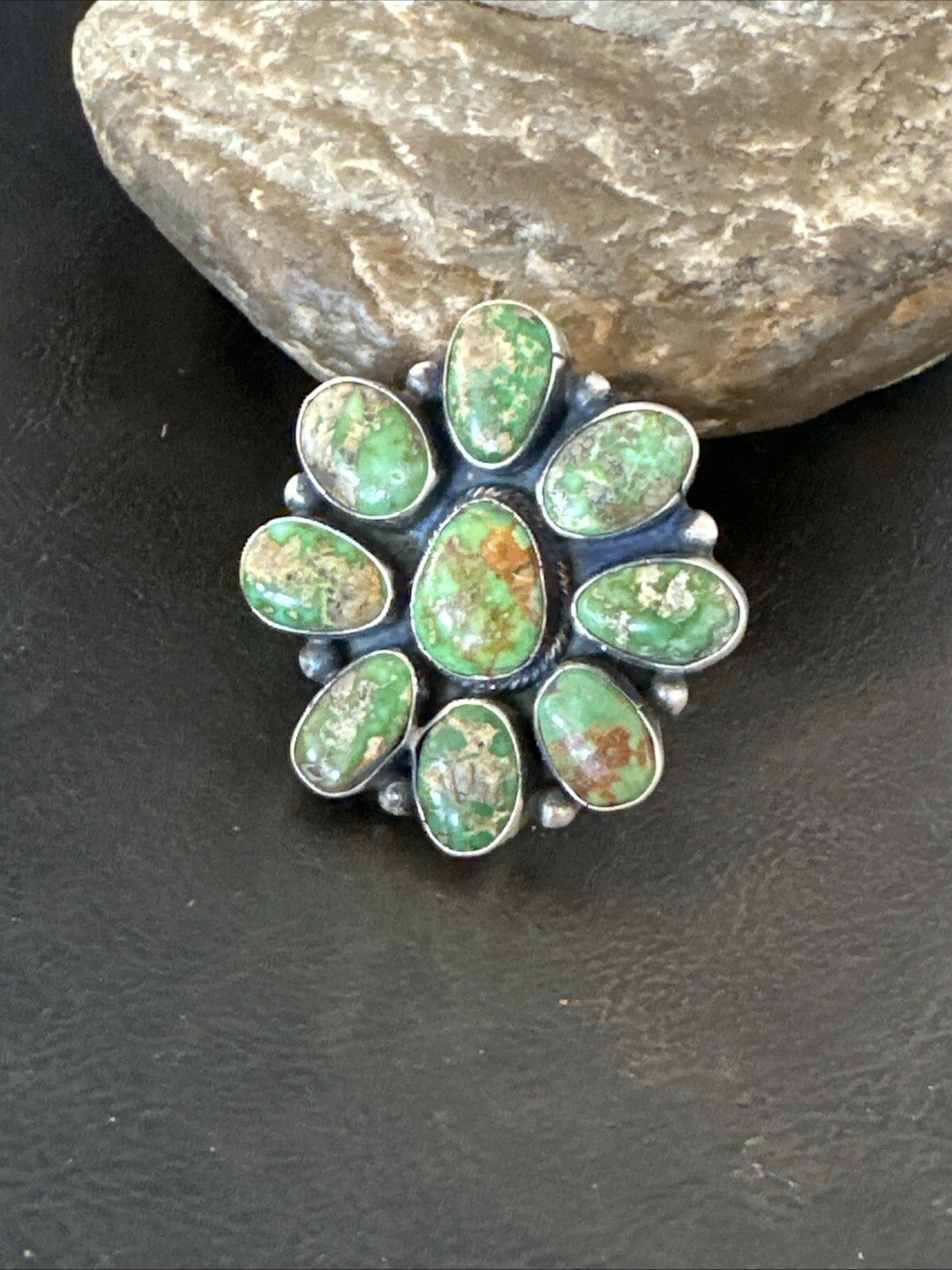 Navajo Sterling Silver Cluster Green Sonoran Gold Turquoise Ring Sz 8 18603