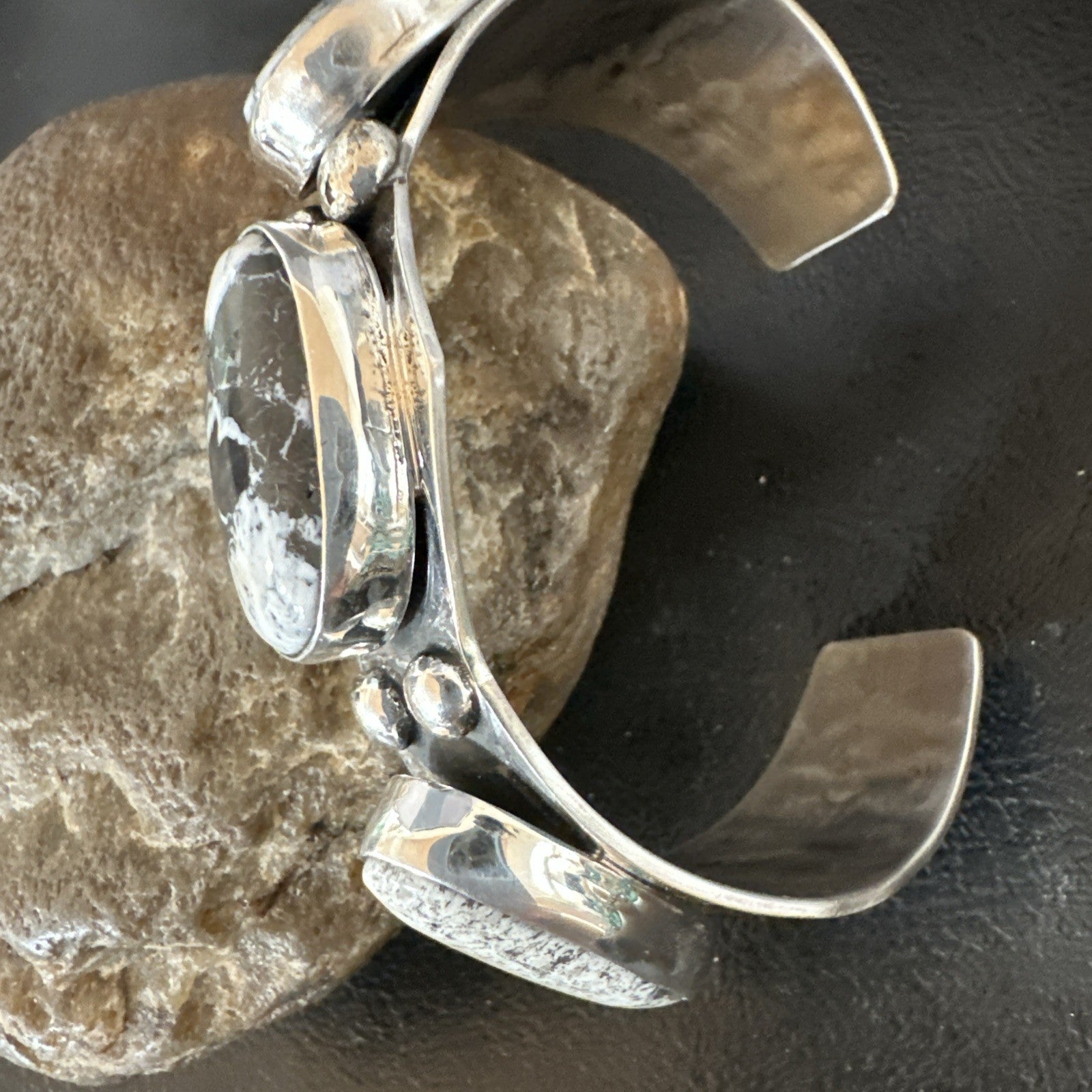 Mens WoMens White Buffalo Turquoise Navajo Sterling Silver Cuff Bracelet 19503