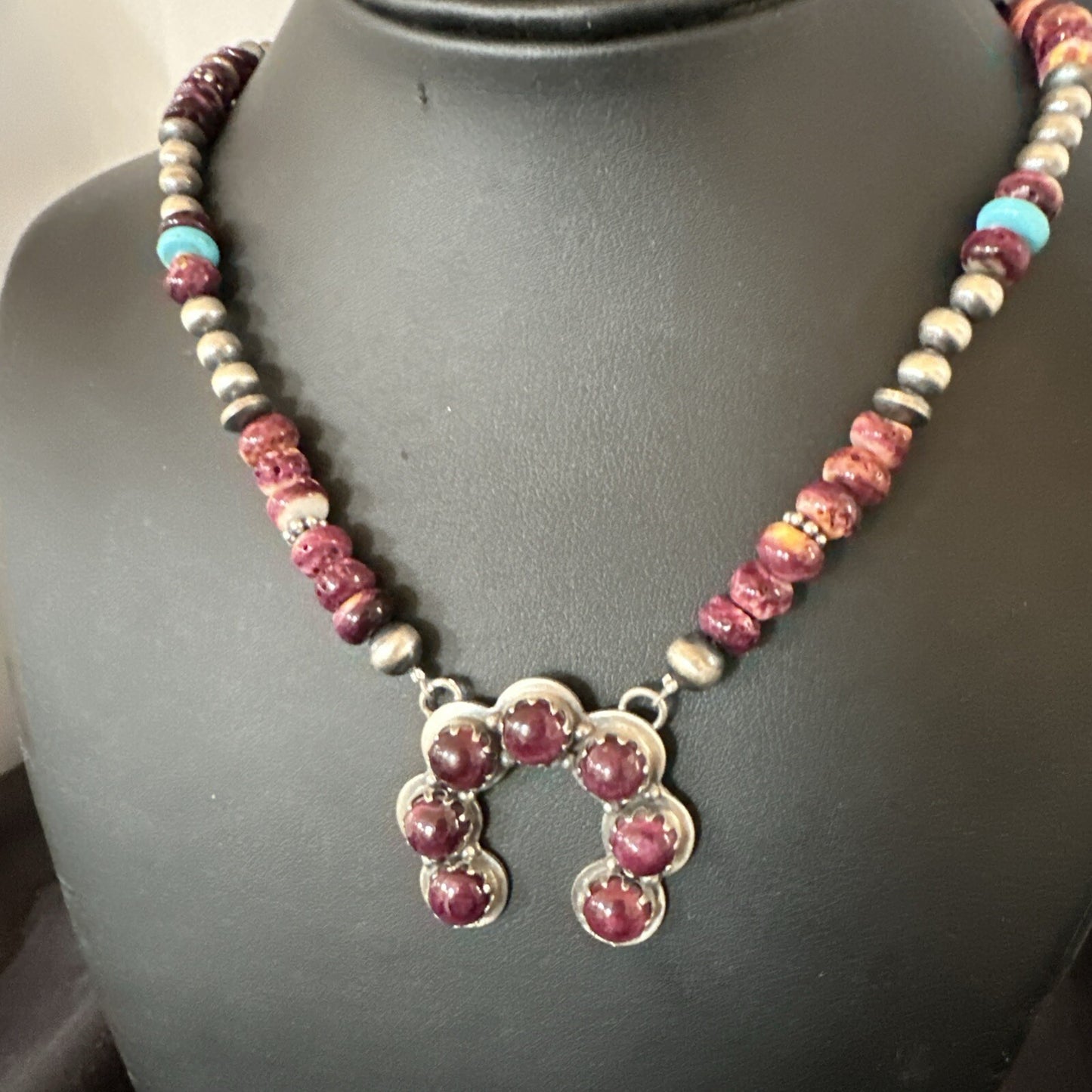 Purple Spiny Oyster Naja Pendant Turquoise Navajo Sterling Silver Necklace 18850