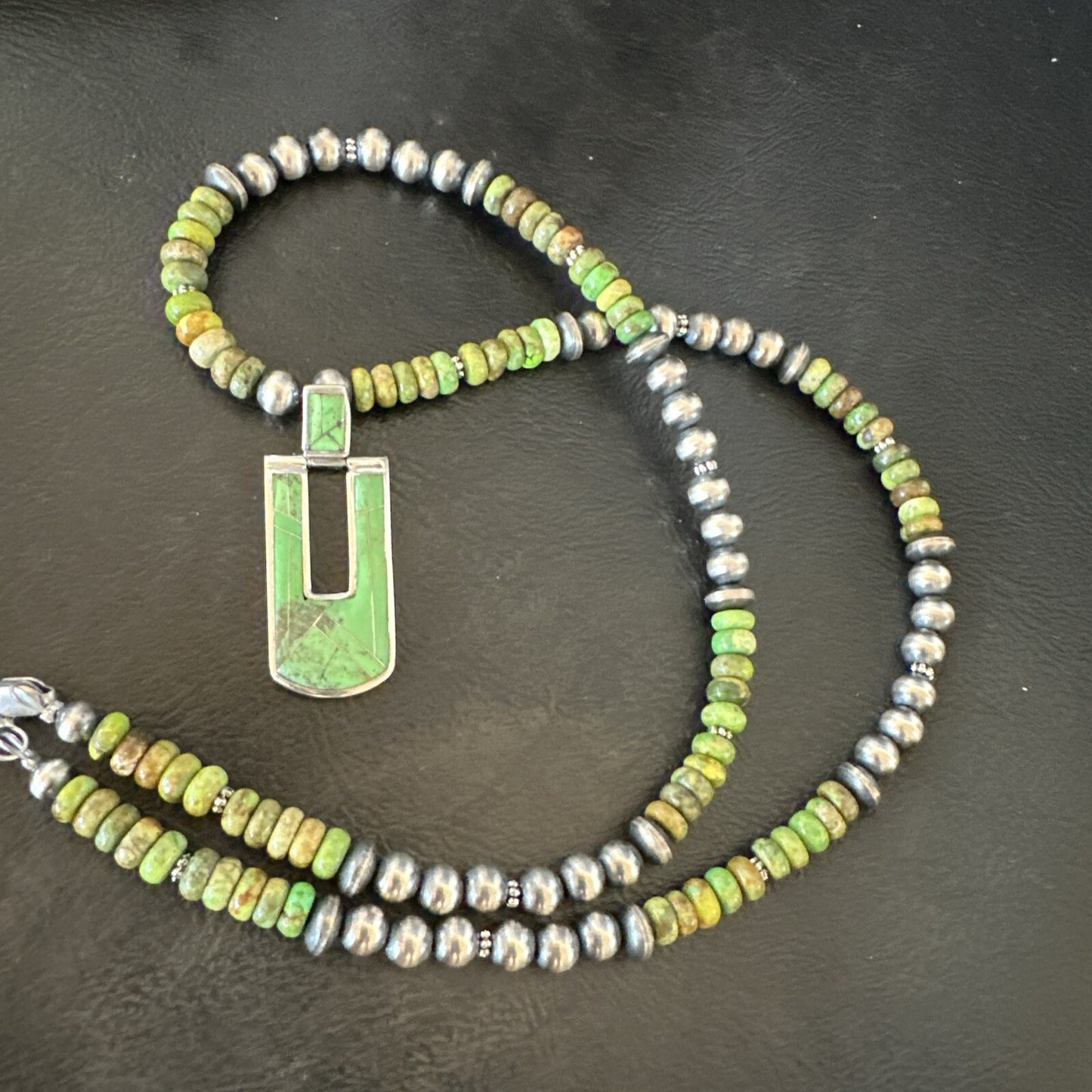 Womens Green Gaspeite Turquoise Pendant Navajo Sterling Silver Necklace 18367