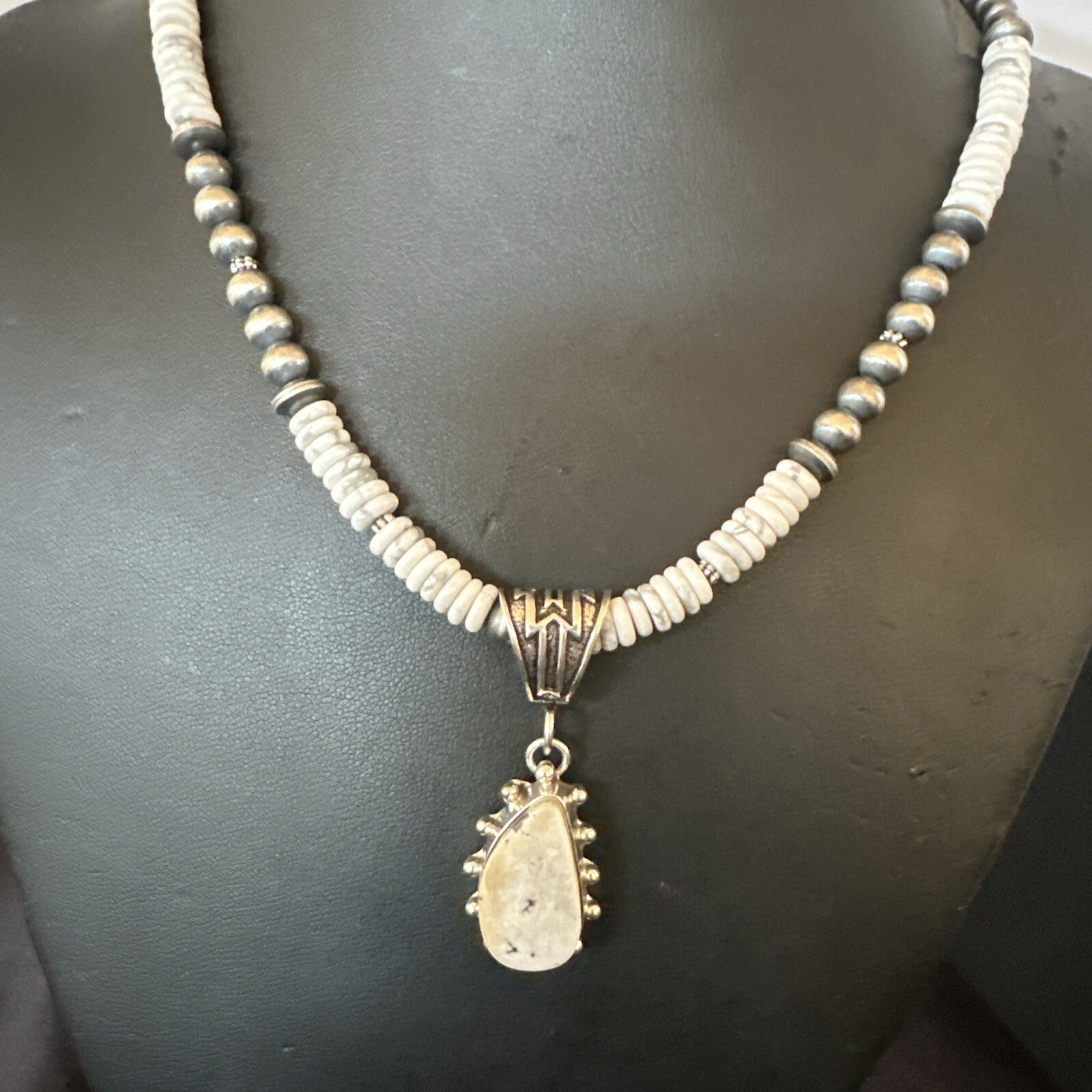 White Buffalo Turquoise Pendant Navajo Pearls Sterling Silver Necklace 22" 18261