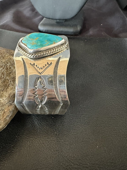 H Joe Blue Kingman Turquoise Navajo Sterling Silver Cuff Bracelet 8.2" 19422