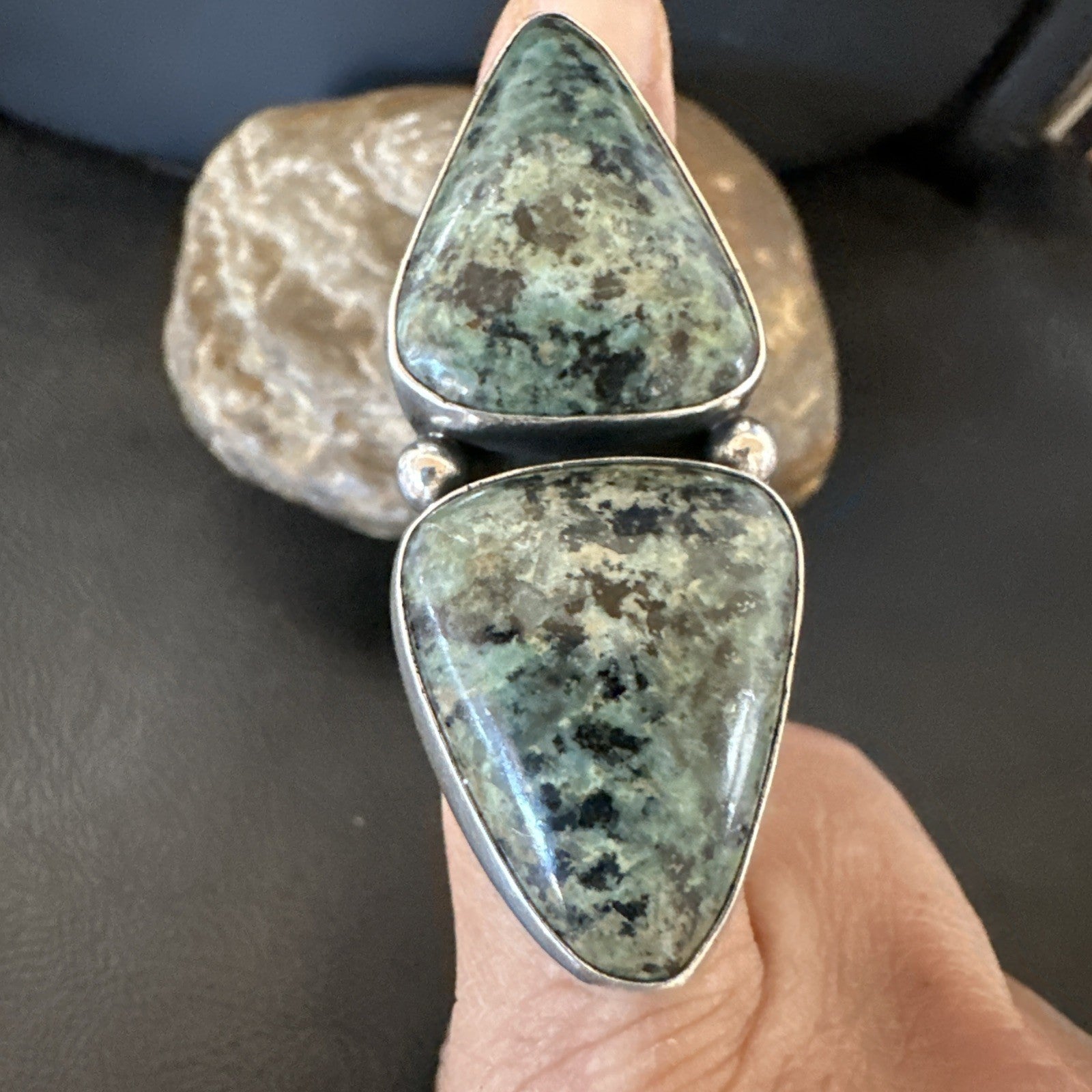 H Joe Womens Navajo Sterling Silver Green Turquoise Ring 2 Stone Size 7 19359