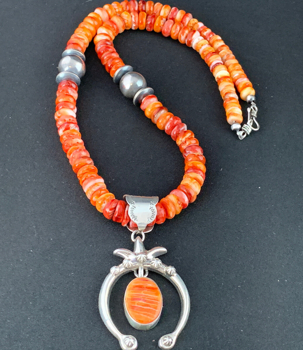 Spiny Oyster Naja Pendant Navajo Sterling Silver Necklace 00238