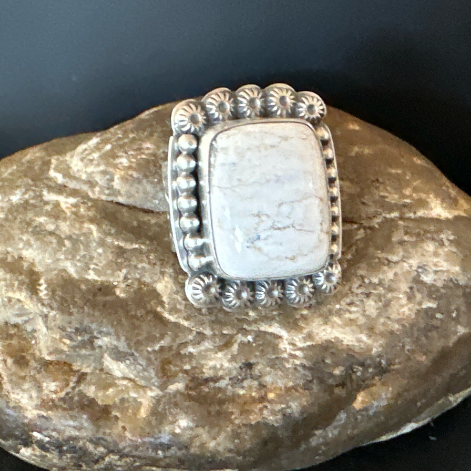White Buffalo Turquoise Navajo Sterling Silver Ring Size 8 18776