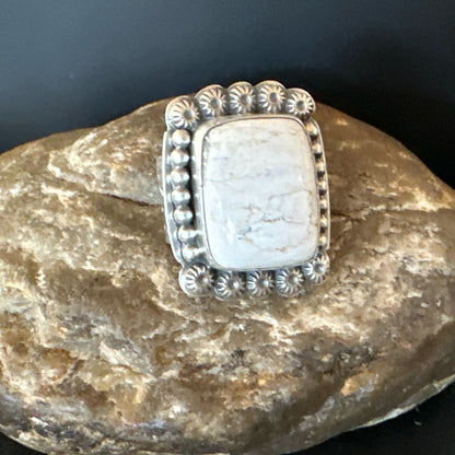 White Buffalo Turquoise Navajo Sterling Silver Ring Size 8 18776