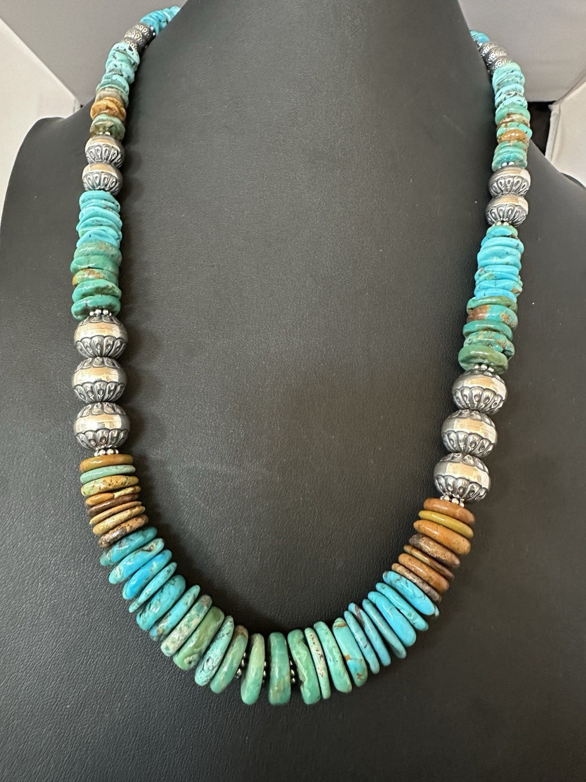 WoMens Blue Green Turquoise Navajo Sterling Silver Necklace 24” 19492