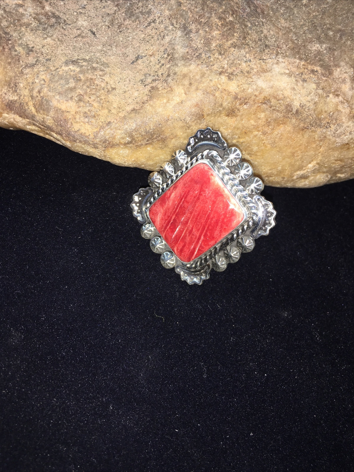Navajo Sterling Silver Red Spiny Oyster Ring Size 8.5 01811