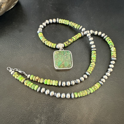 Womens Green Gaspeite Turquoise Pendant Navajo Sterling Silver Necklace 18368