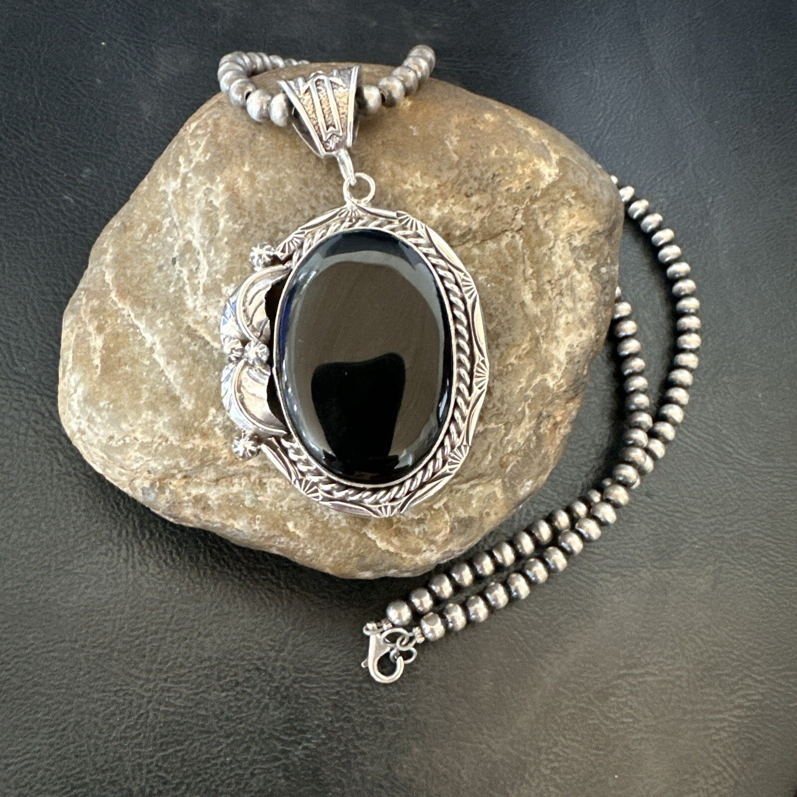 Mens Womens Black Onyx Pendant Navajo Sterling Silver Beads Necklace 18305
