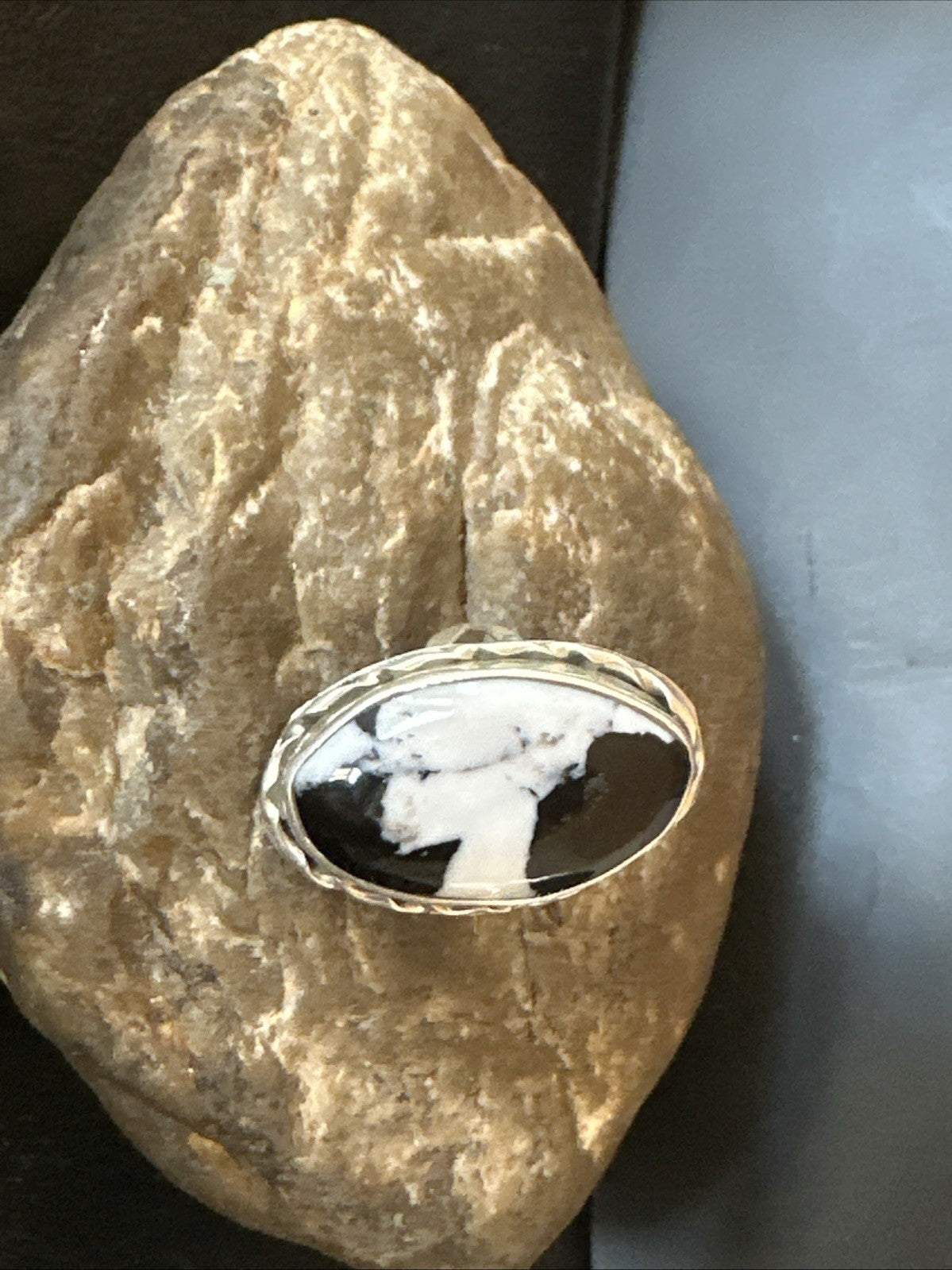 Black White Buffalo Turquoise Navajo Sterling Silver Ring Size 7 19806