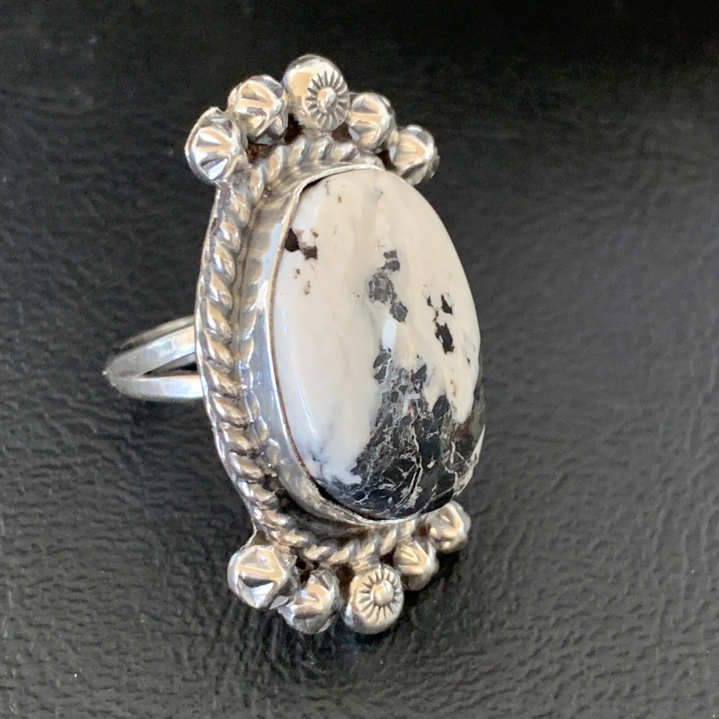 White Buffalo Turquoise Navajo Sterling Silver Ring Size 8 19254