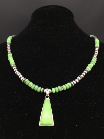 Green Gaspeite Pendant Navajo Pearls Sterling Silver Necklace 22" 01285