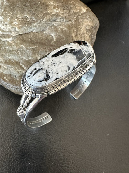 White Buffalo Turquoise Navajo Sterling Silver Cuff Bracelet 7" 19382