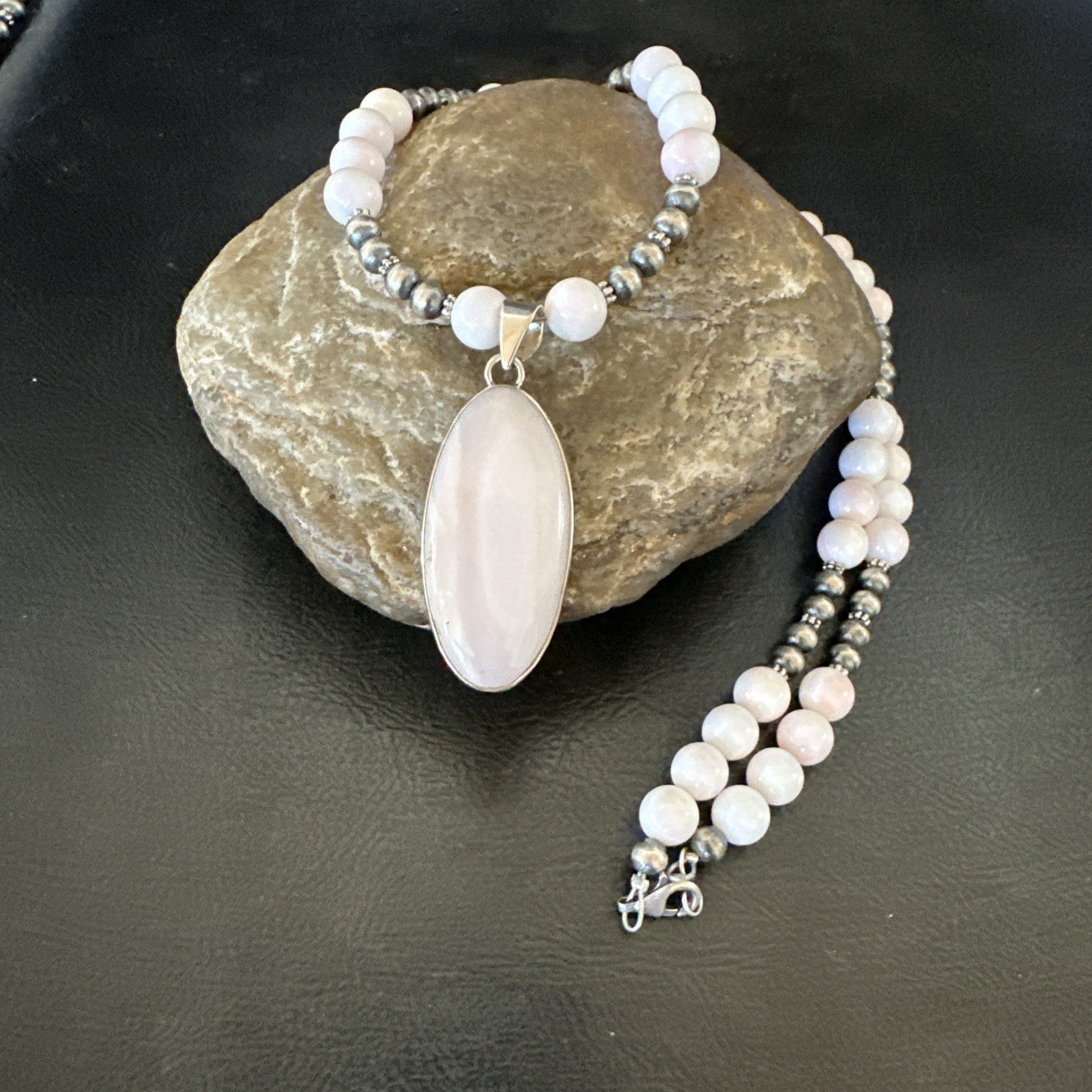 Southwestern Sterling Silver Pink Queen Conch Bead Necklace Pendant 20" 19555