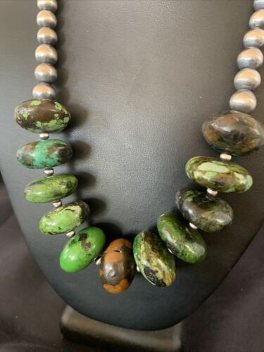 Navajo Chunky Graduated Green Turquoise Necklace Sterling Silver 18" 11768