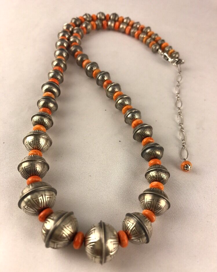 Spiny Oyster Navajo Bench Bead Sterling Silver Necklace 21" 95407