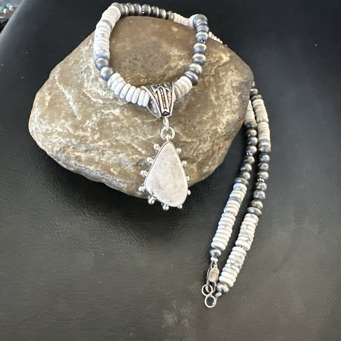White Buffalo Turquoise Pendant Navajo Pearls Sterling Silver Necklace 22" 18258