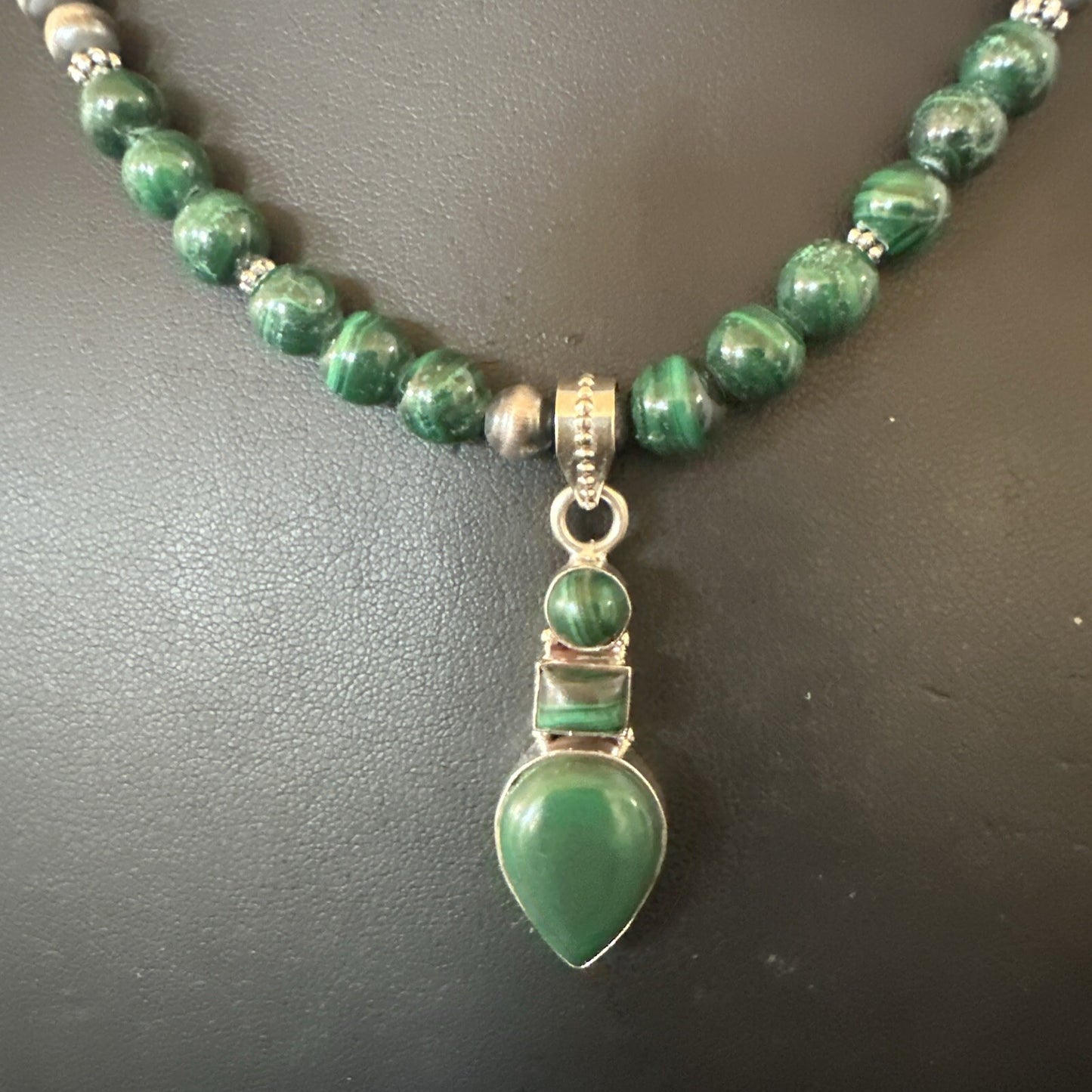 Womens Green Malachite Pendant Navajo Sterling Silver Necklace 18373