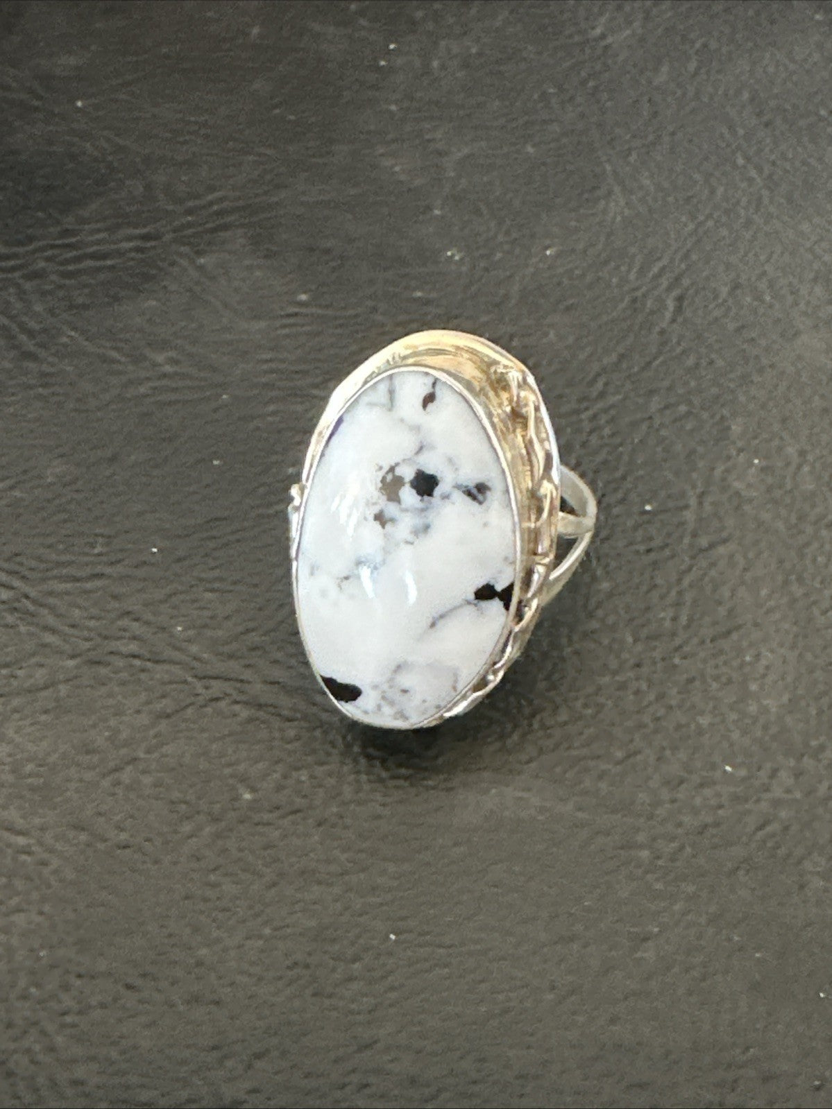 Black White Buffalo Turquoise Navajo Sterling Silver Ring Size 7.5 19805