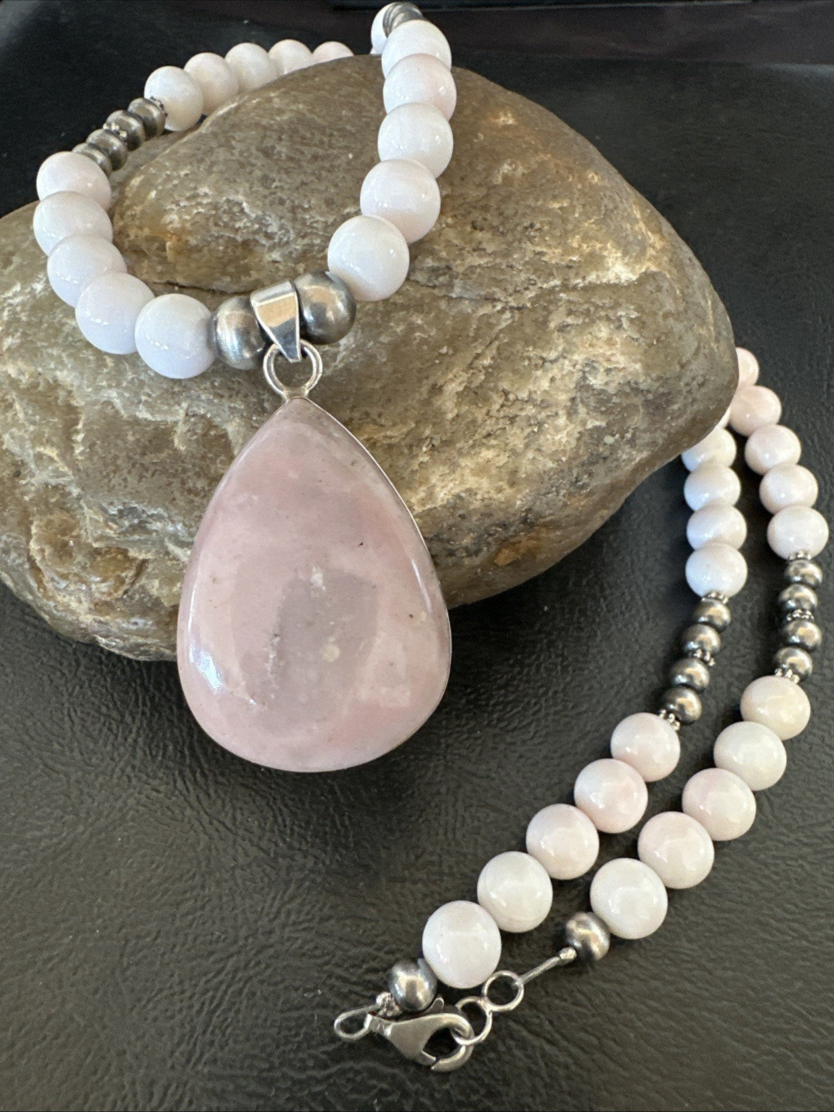 Southwestern Sterling Silver Pink Queen Conch Bead Necklace Pendant 20" 19583
