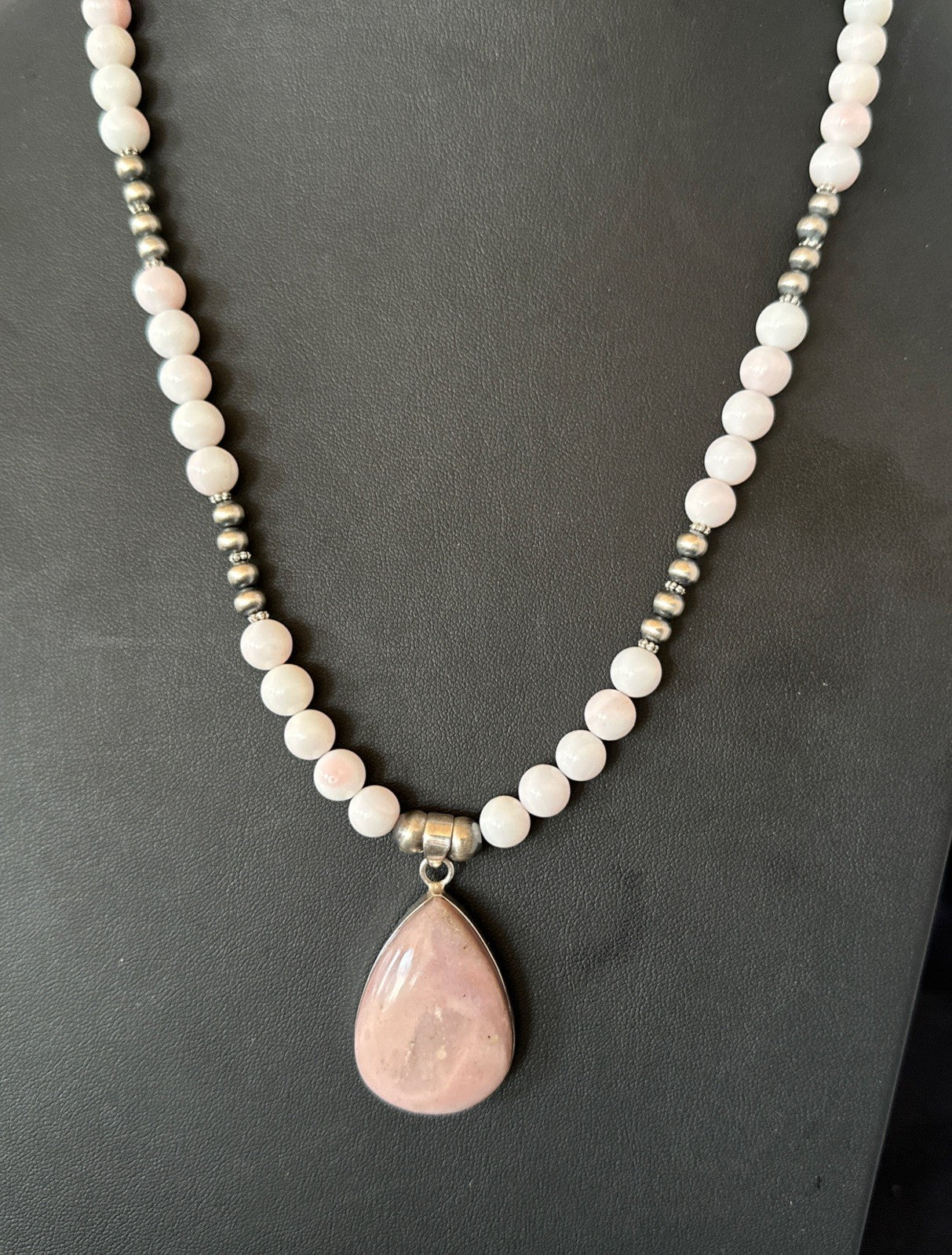 Southwestern Sterling Silver Pink Queen Conch Bead Necklace Pendant 20" 19583
