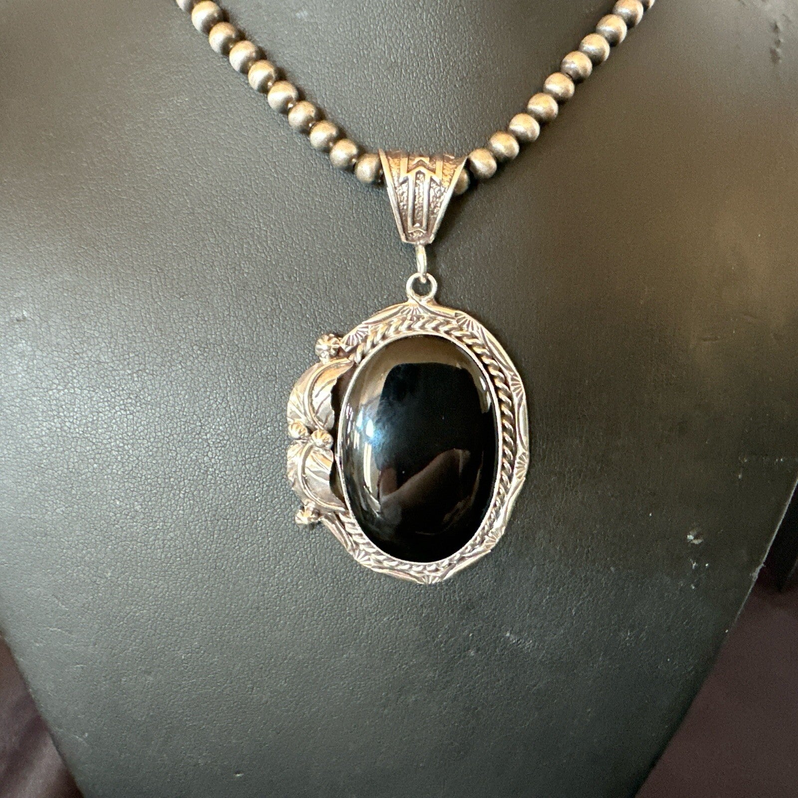 Mens Womens Black Onyx Pendant Navajo Sterling Silver Beads Necklace 18305