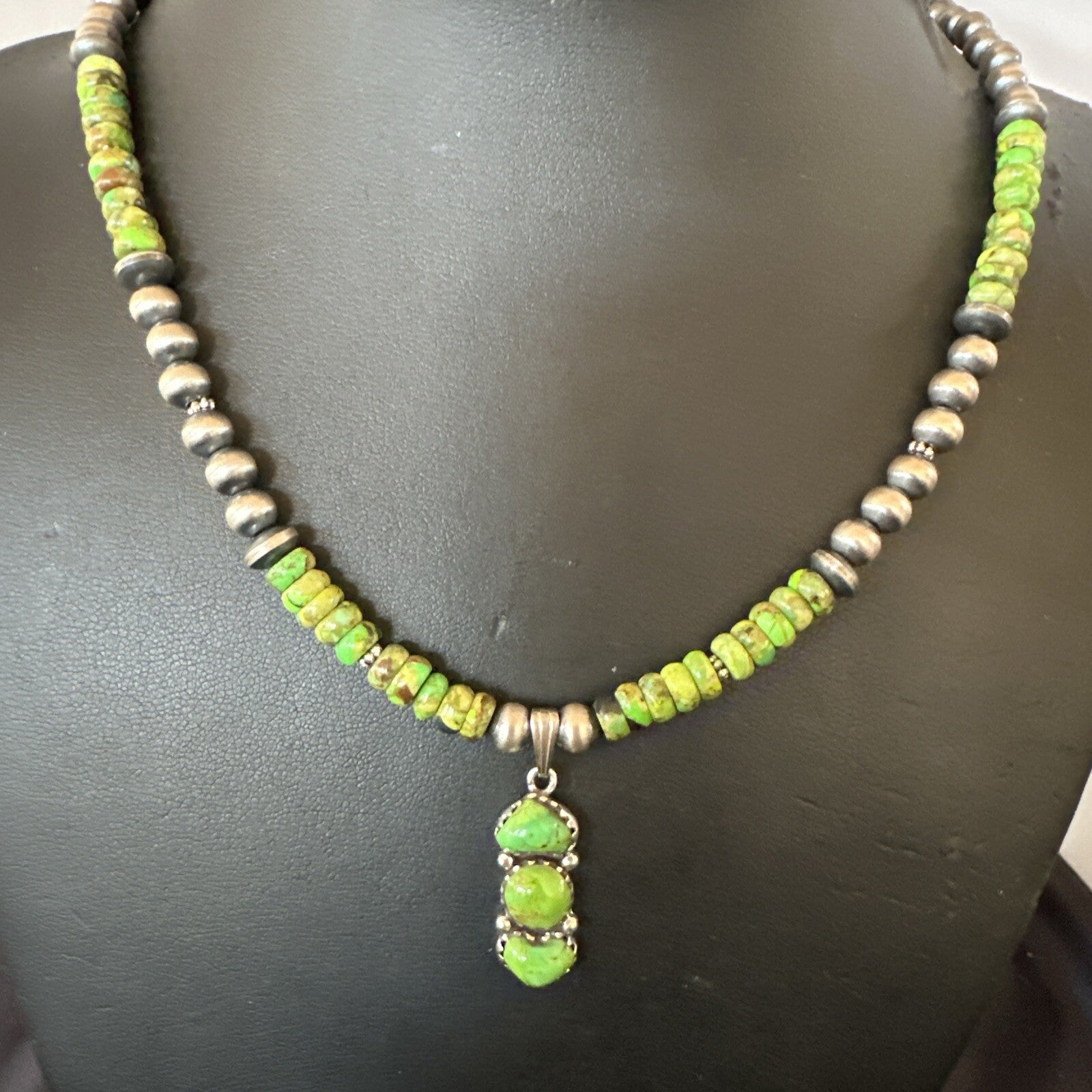 Womens Green Gaspeite Turquoise Pendant Navajo Sterling Silver Necklace 18388