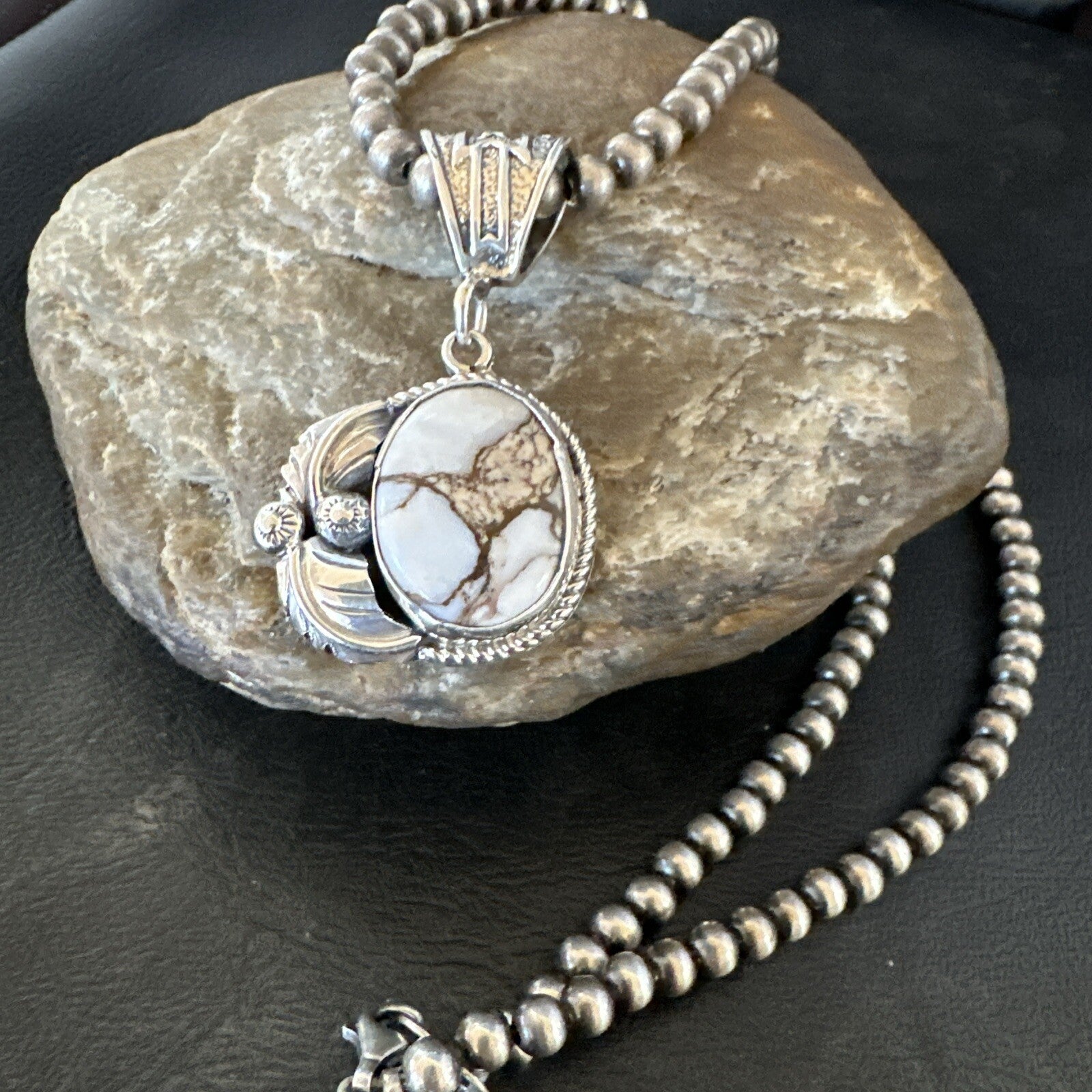Mens Womens Wild Horse Turquoise Pendant Navajo Sterling Silver Necklace 17808N
