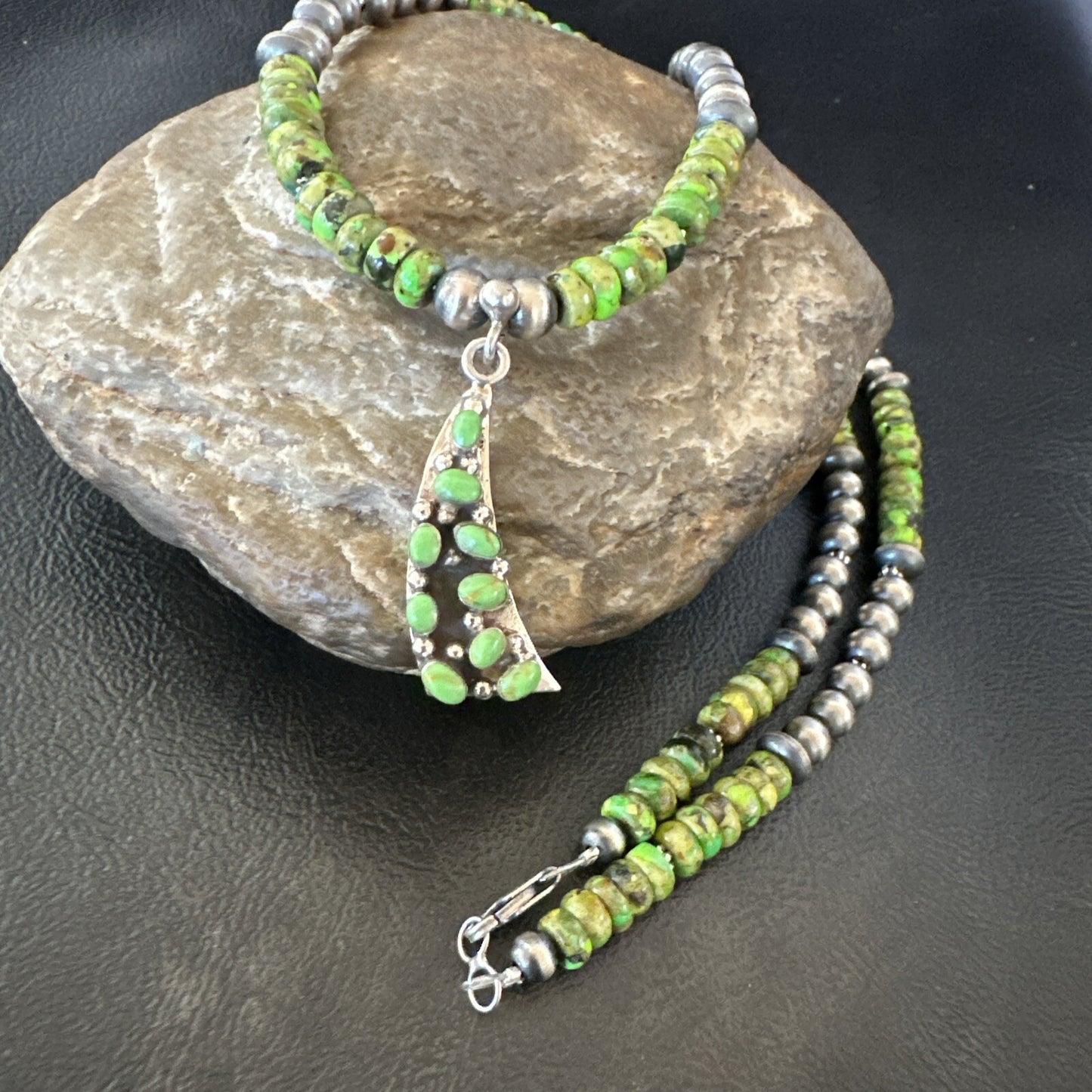 Womens Green Gaspeite Turquoise Pendant Navajo Sterling Silver Necklace 18369