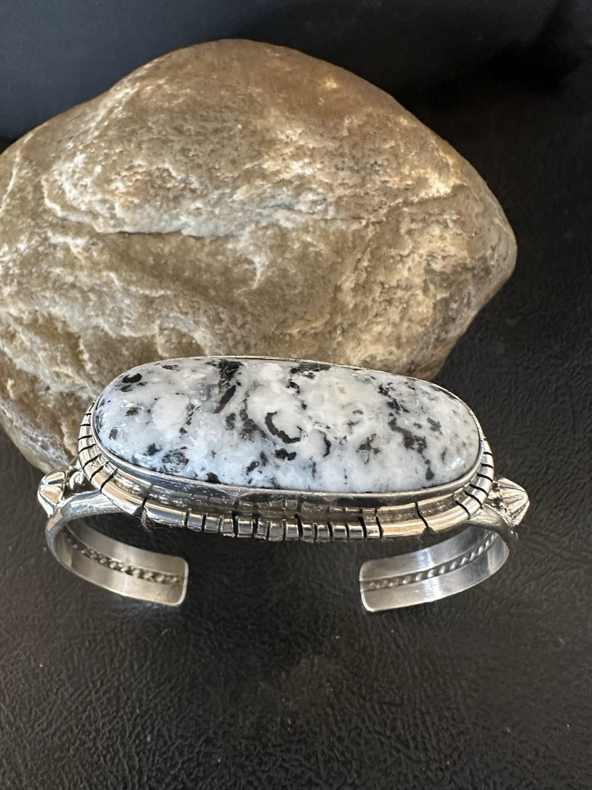 White Buffalo Turquoise Navajo Sterling Silver Cuff Bracelet 7.25" 19393