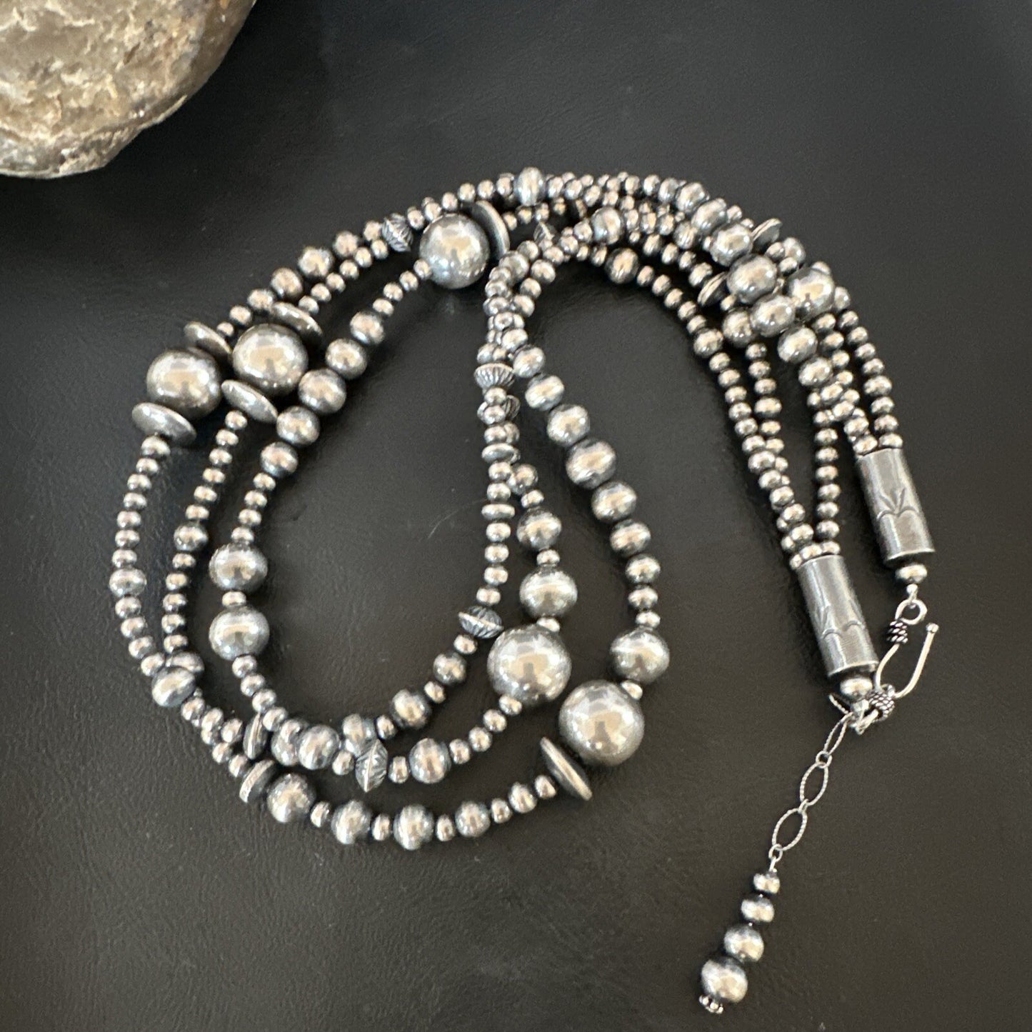Native American Navajo Pearls Sterling Silver Necklace 3 Strand 94221