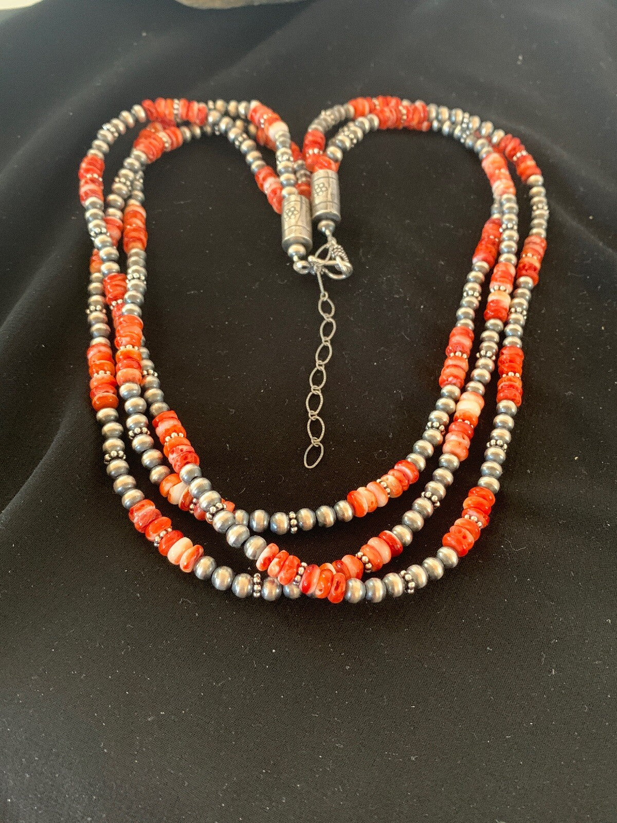 Red Spiny Oyster 3 Strands Navajo Pearls Sterling Silver Necklace 03172