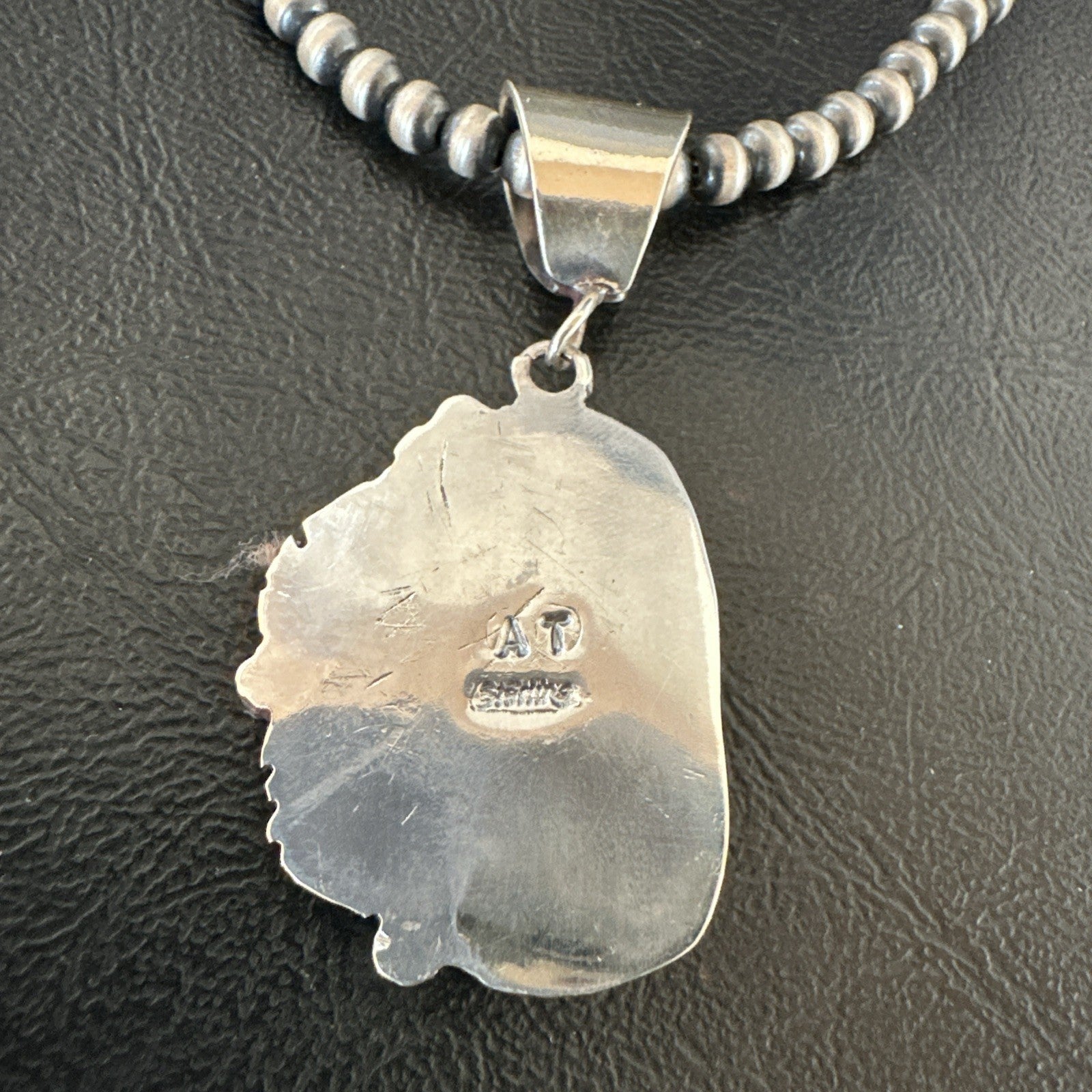 White Buffalo Turquoise Pendant Navajo Pearls Sterling Silver Necklace 19346