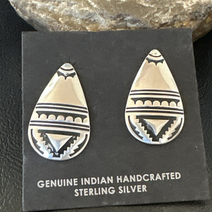 Old Pawn Navajo Stamped Sterling Silver Stamped Handmade Earrings 18174