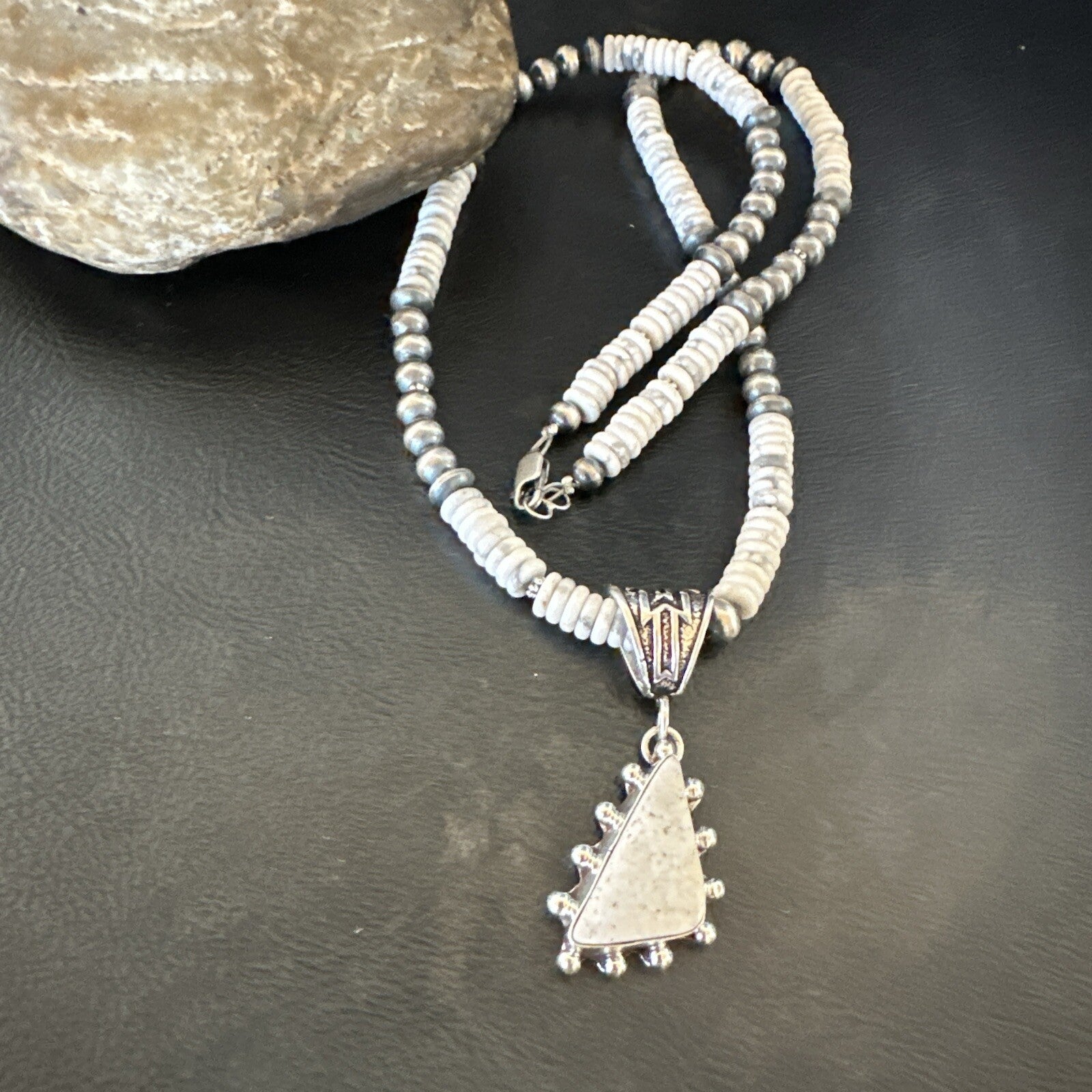 White Buffalo Turquoise Pendant Navajo Pearls Sterling Silver Necklace 22" 18257