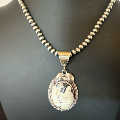 White Buffalo Turquoise Pendant Navajo Pearls Sterling Silver Necklace 19338