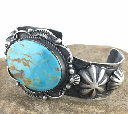 Kingman Turquoise Navajo Sterling Silver Cuff Bracelet 04538