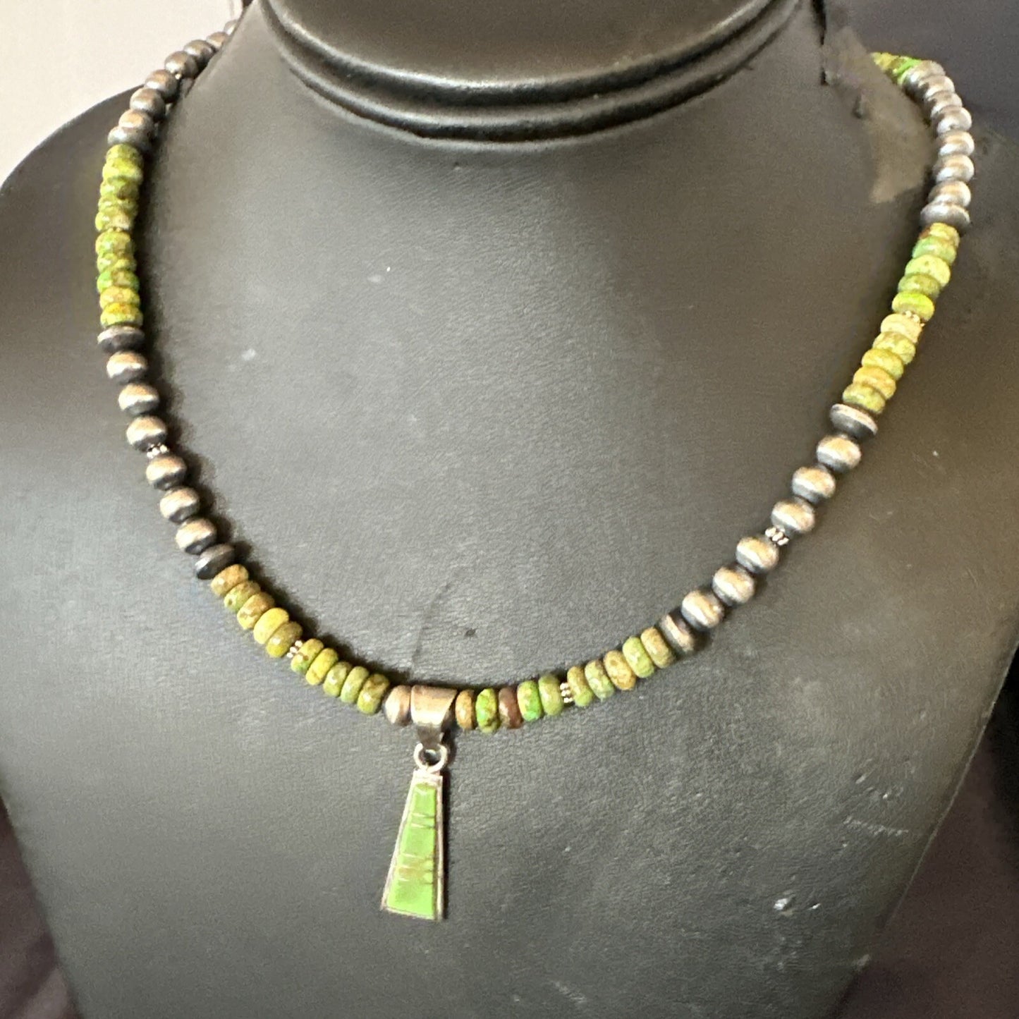 Womens Green Gaspeite Turquoise Pendant Navajo Sterling Silver Necklace 18371