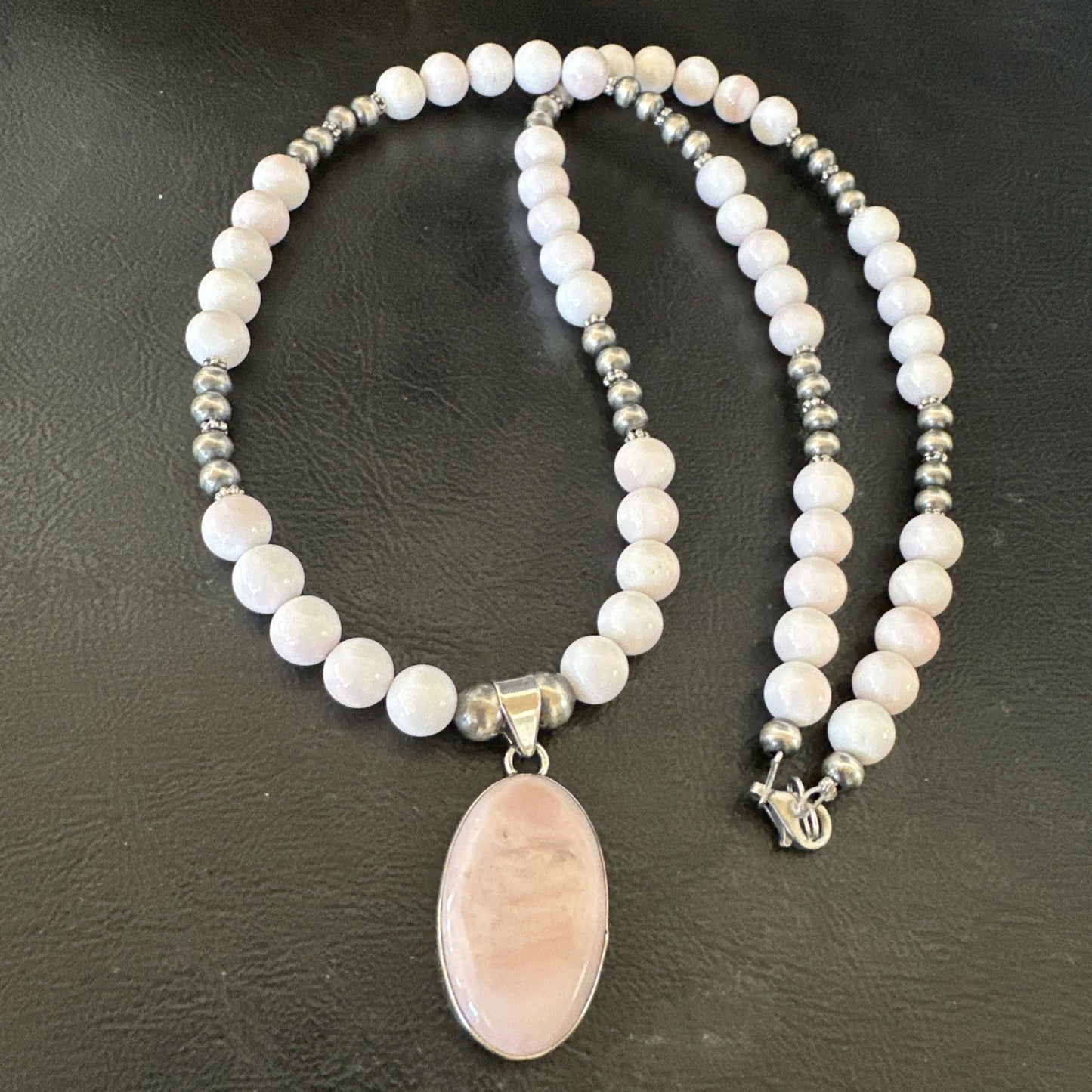 Southwestern Sterling Silver Pink Queen Conch Bead Necklace Pendant 20" 19581