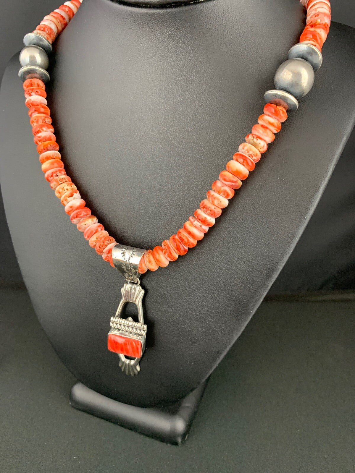 Mens Red Spiny Oyster Pendant Navajo Pearls Sterling Silver Necklace 18359