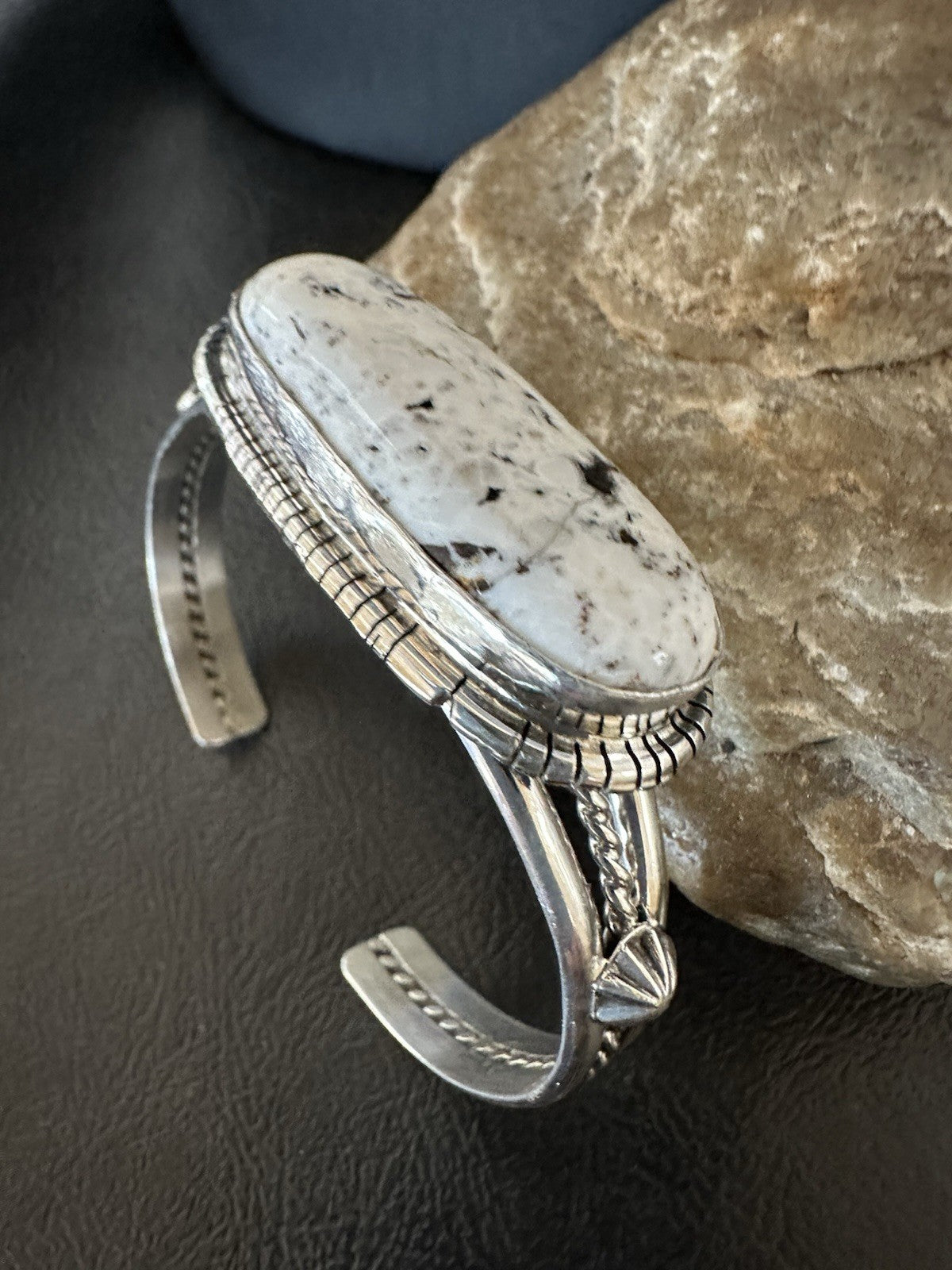 White Buffalo Turquoise Navajo Sterling Silver Cuff Bracelet 7" 19383
