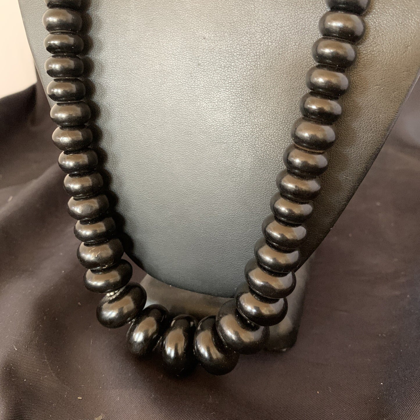 Black Jet Onyx Graduated Bead Navajo Pearls Sterling Silver Necklace 24" 12529