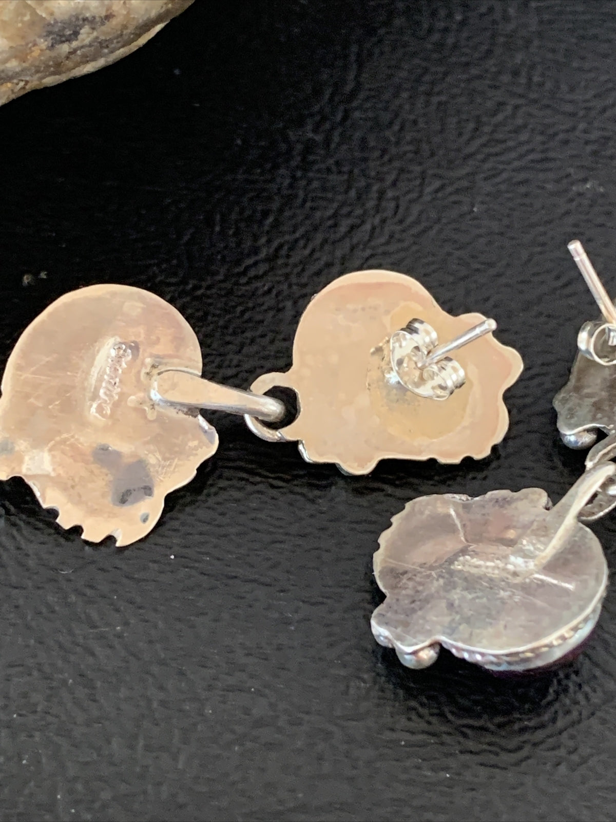 Native Navajo Sterling Silver  Purple Stone Post Dangle Earrings 1595